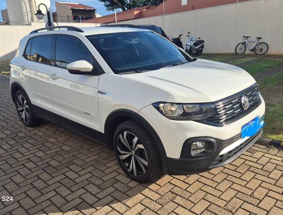 VOLKSWAGEN T-CROSS 1.0 200 TSI TOTAL FLEX COMFORTLINE AUTOMÁTICO